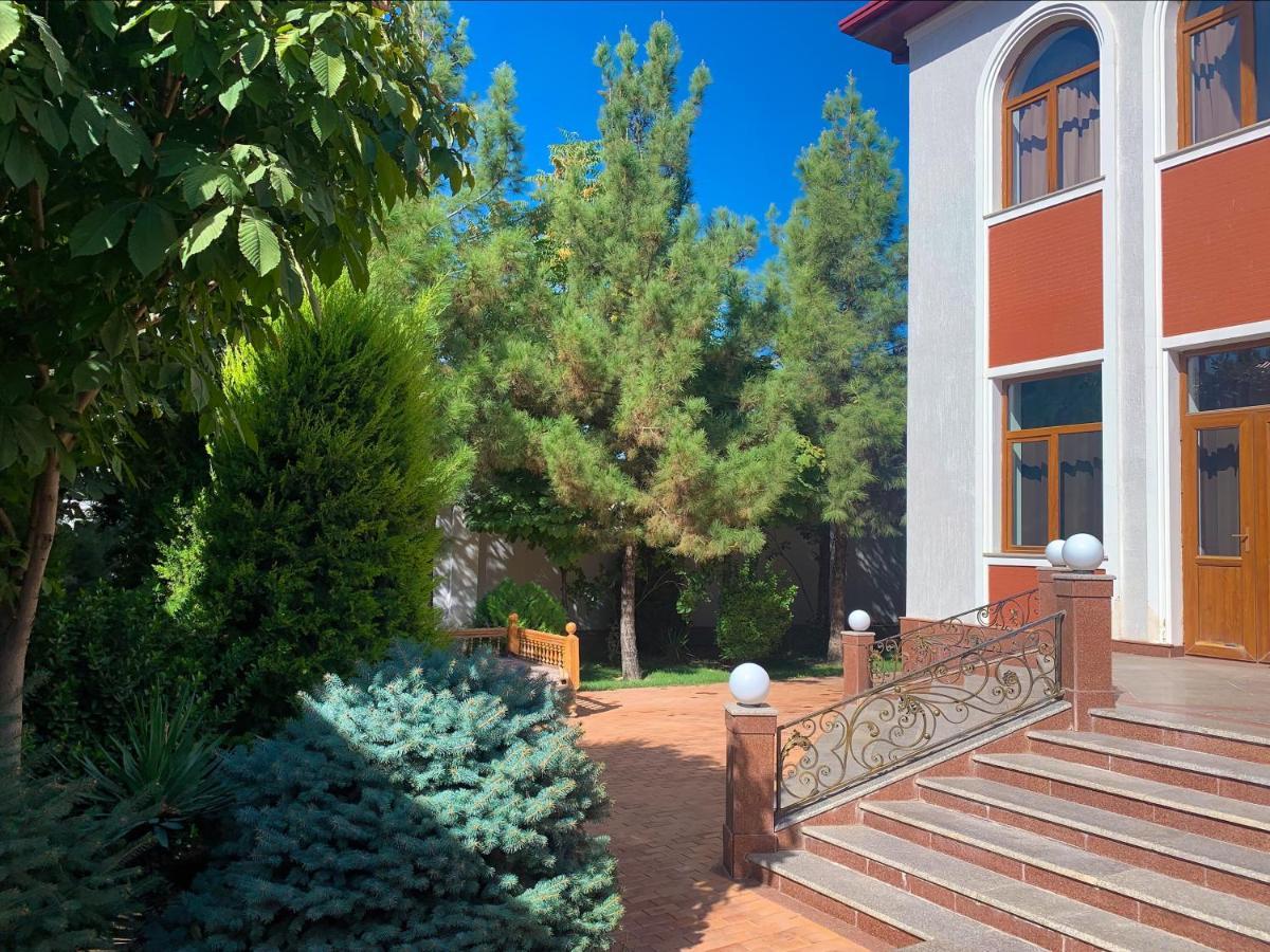 Reikartz Majestic Samarkand Hotel Exterior foto